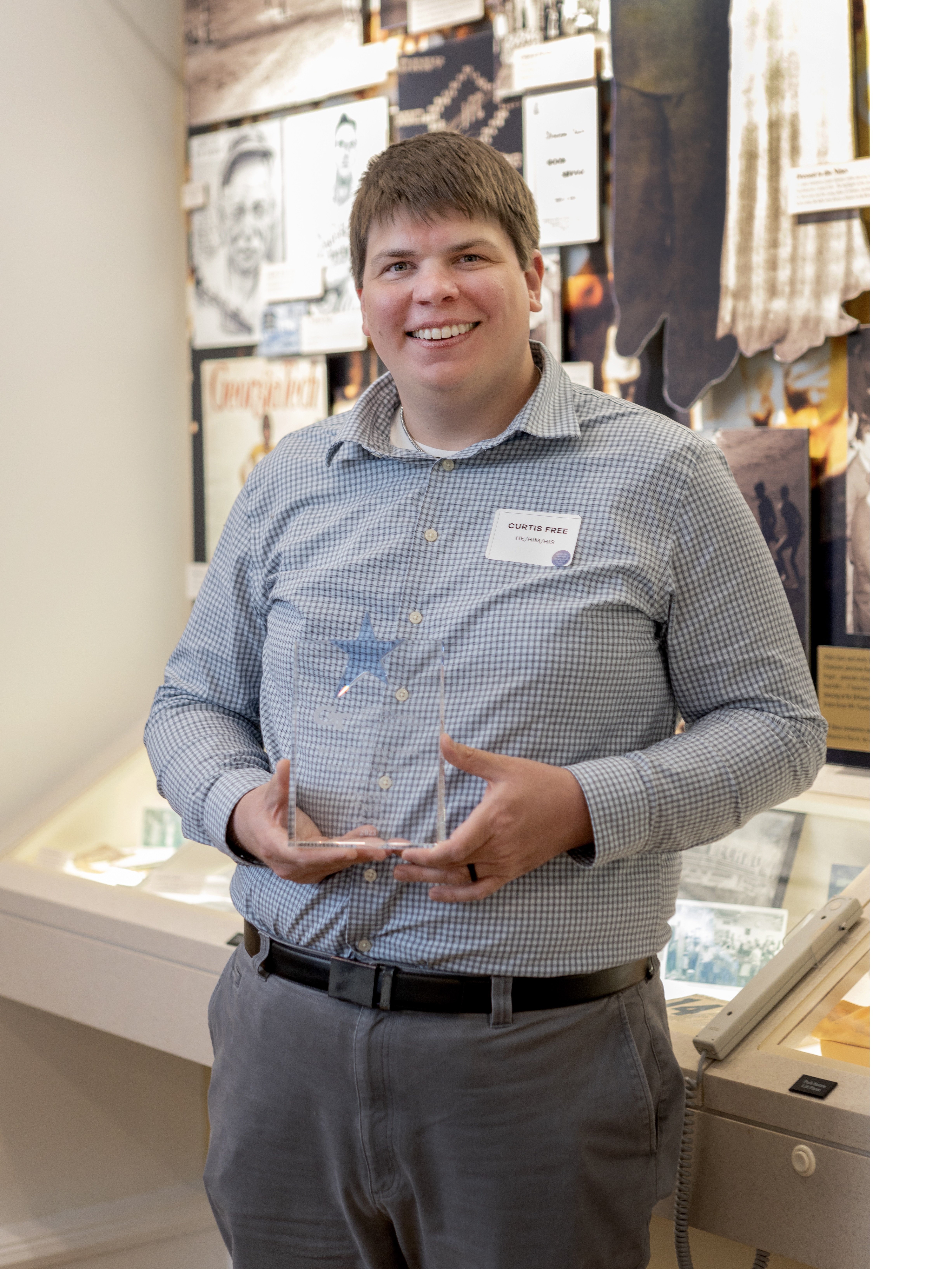 GTRI Senior Research Scientist Curtis Free was recognized at the recent Georgia Tech Lavender Awards, receiving the Billiee Pendleton-Parker Award for Outstanding Allyship.