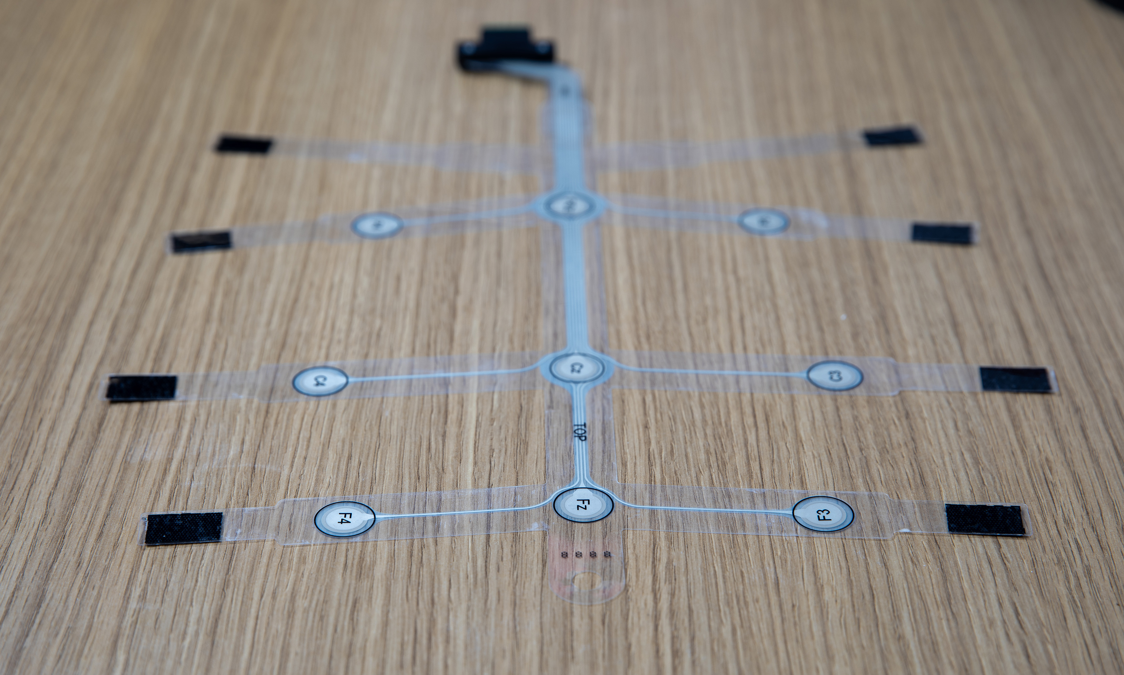 Wireless sensors record brain electrical activity.