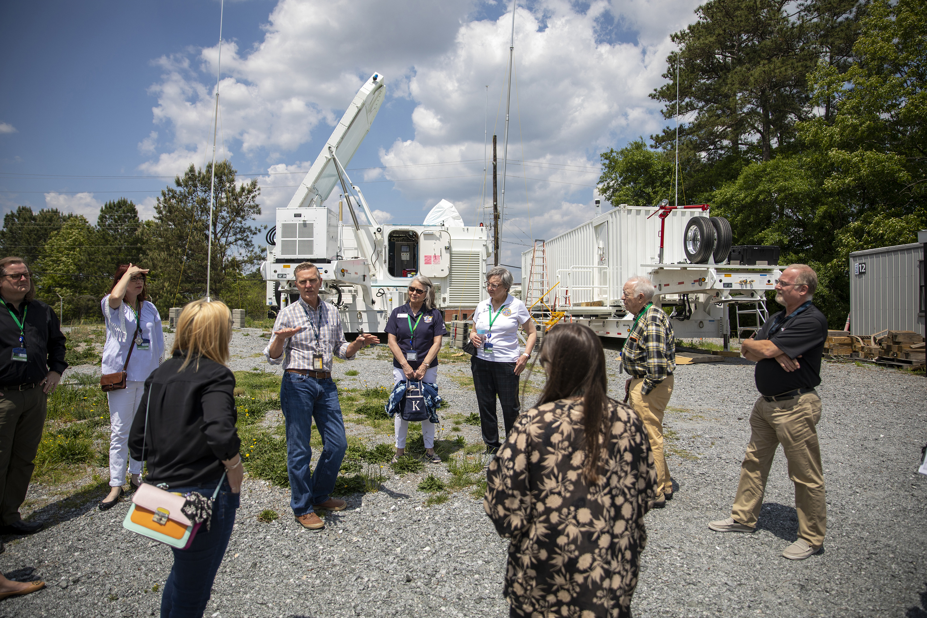 Phased-array training radar